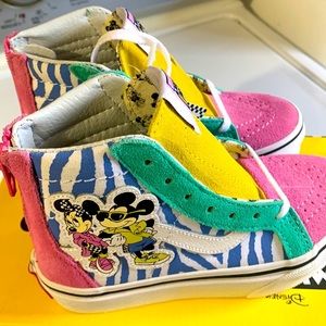 NWT Limited Vans Sneakers